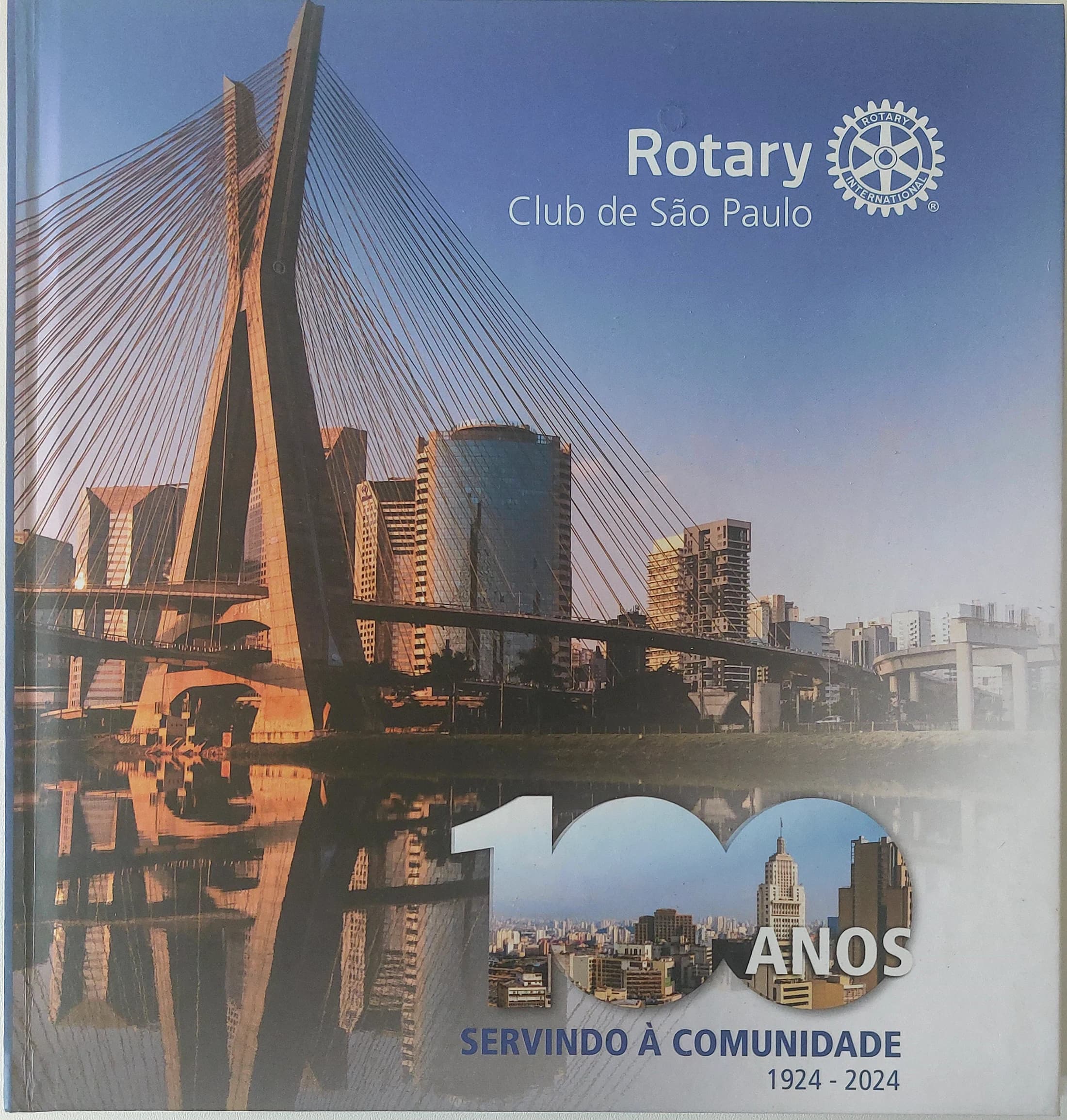 Capa comemorativa dos 100 anos do Rotary Clube de São Paulo