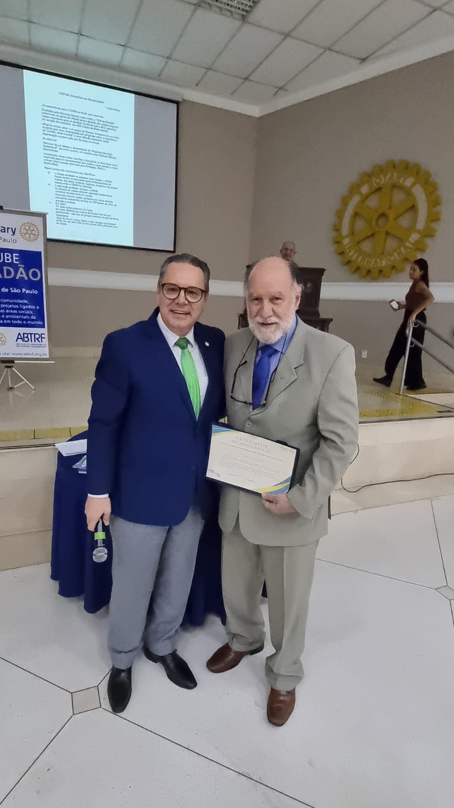 Registro fotográfico da gestão 2025/2026 do Rotary Clube de São Paulo