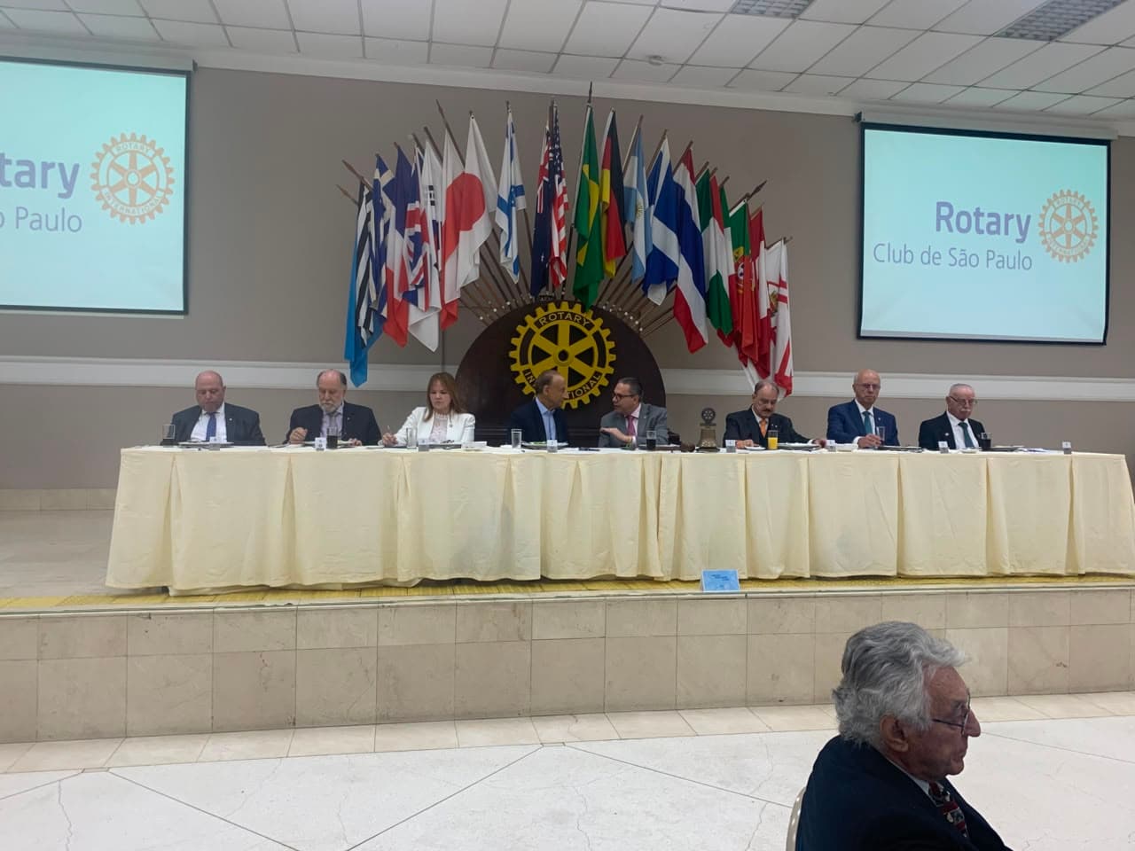 Registro fotográfico da gestão 2025/2026 do Rotary Clube de São Paulo