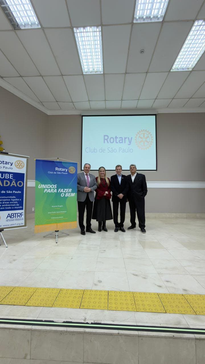Registro fotográfico da gestão 2025/2026 do Rotary Clube de São Paulo