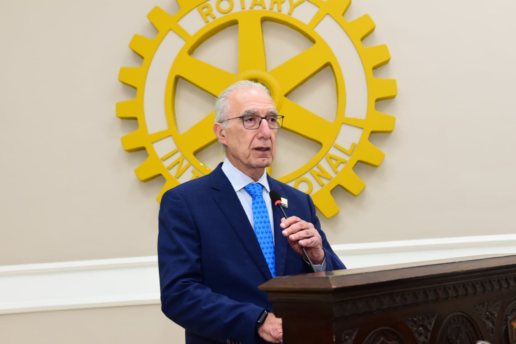 Rubens Hannun na posse da gestão 2026/2027 do Rotary Clube de São Paulo