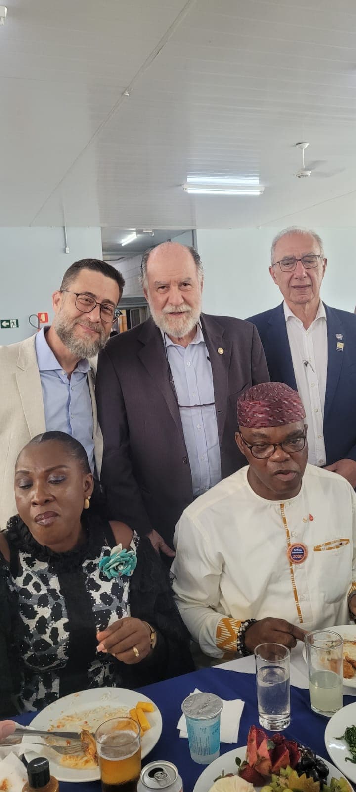 Visita ao Brasil do Presidente do Rotary Clube Internacional, Sr. Olayinka Babalola, no Rotary Clube de São Paulo